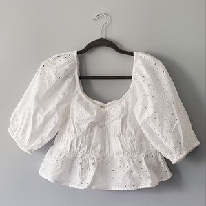 NWT eyelet top